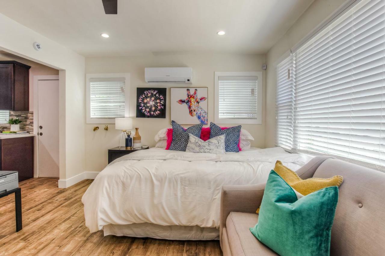 Long Beach Studio Suites 外观 照片