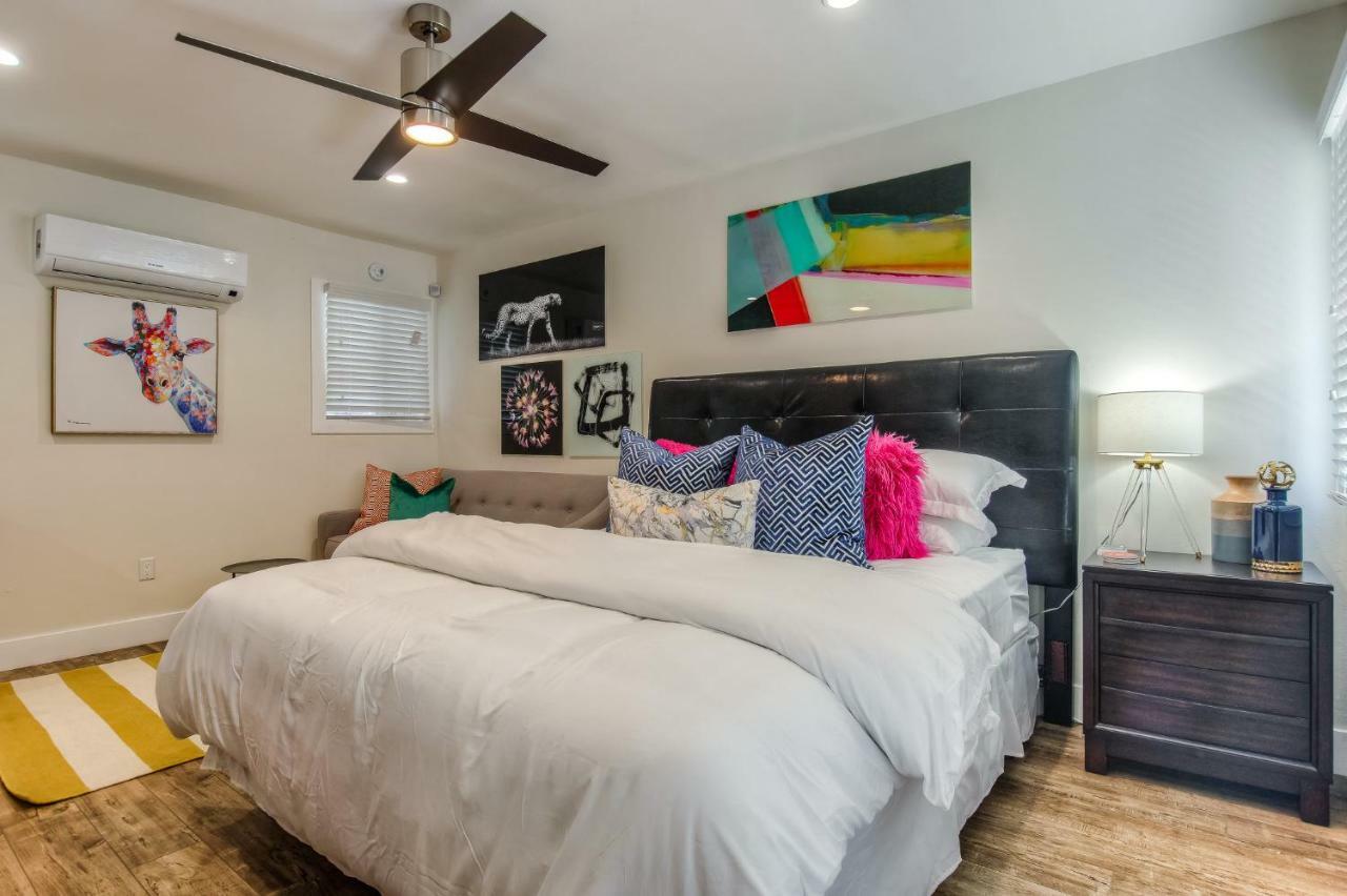 Long Beach Studio Suites 外观 照片